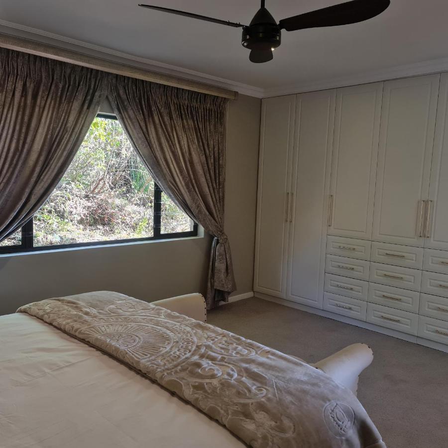 Luxury Home With Breathtaking Views Of Champagne Valley Bergview ภายนอก รูปภาพ