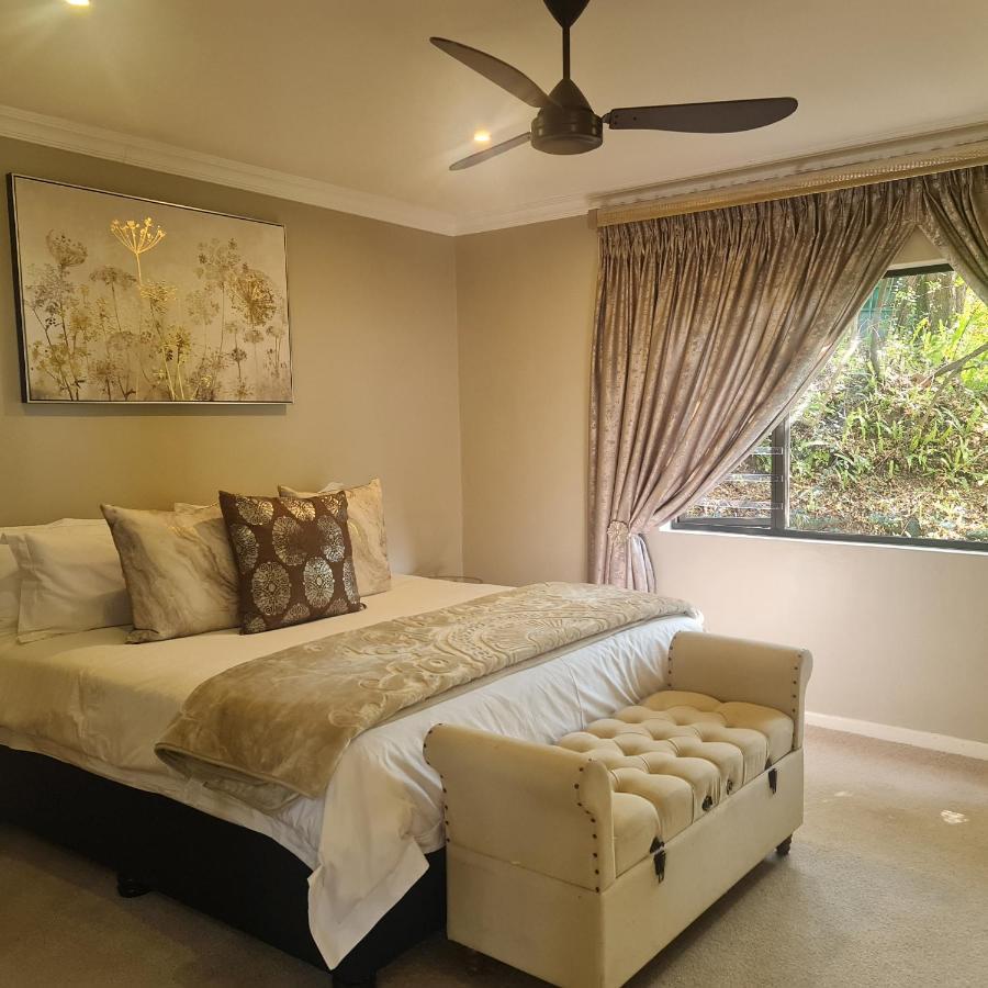 Luxury Home With Breathtaking Views Of Champagne Valley Bergview ภายนอก รูปภาพ